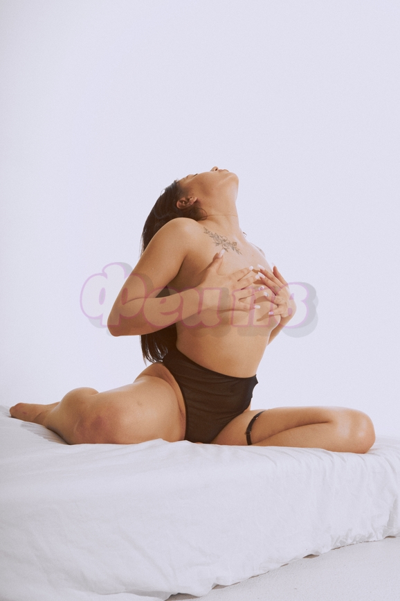 Проститутка Каролина